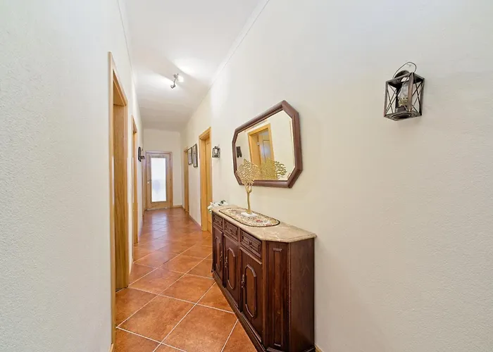 Проживание в семье Casa Carvalhal Do Esporao Lamalonga